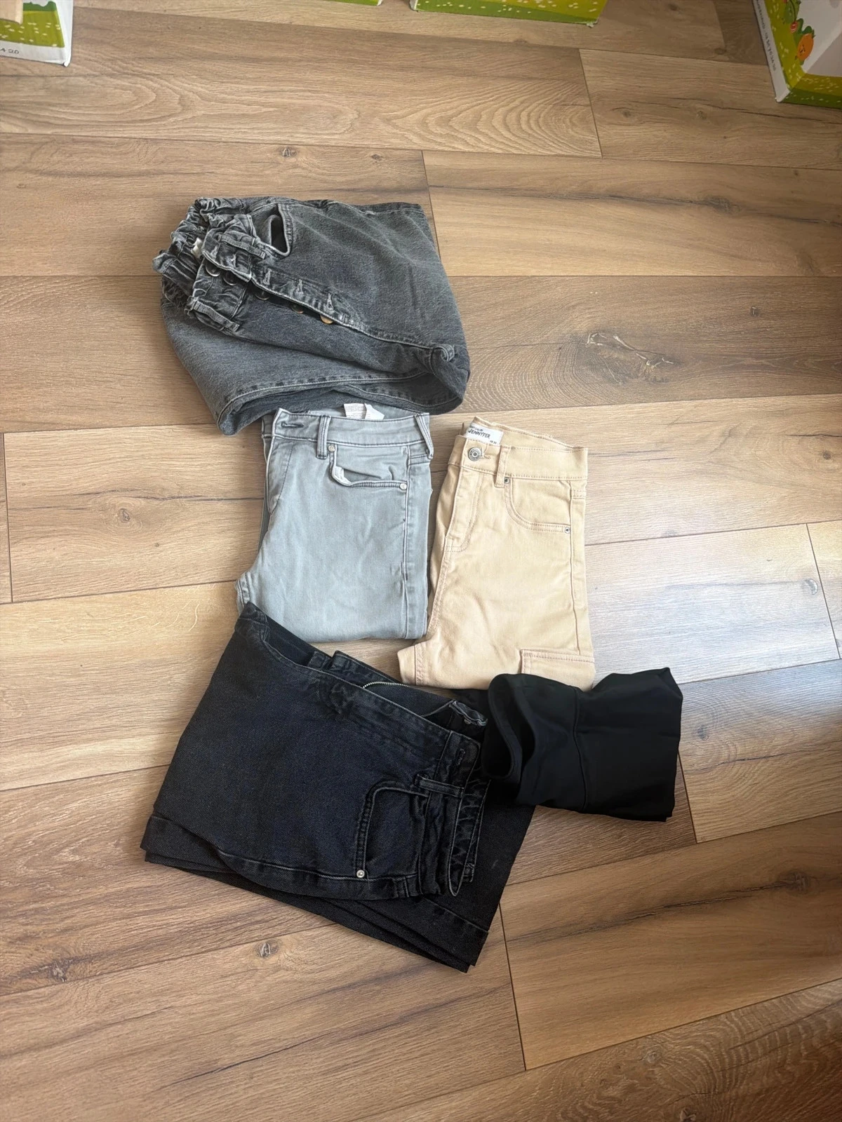 Lot 5 pantalons